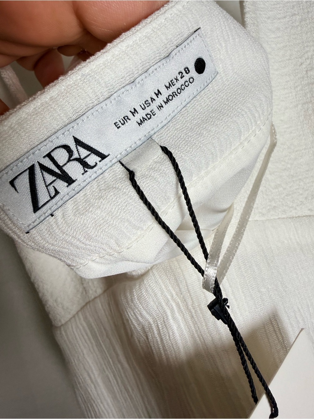 Zara White Textured Maxi Dress - Picture 2 of 11